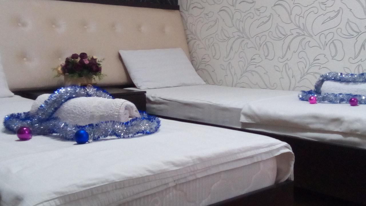 Hotel Avenue Bishkek Ngoại thất bức ảnh